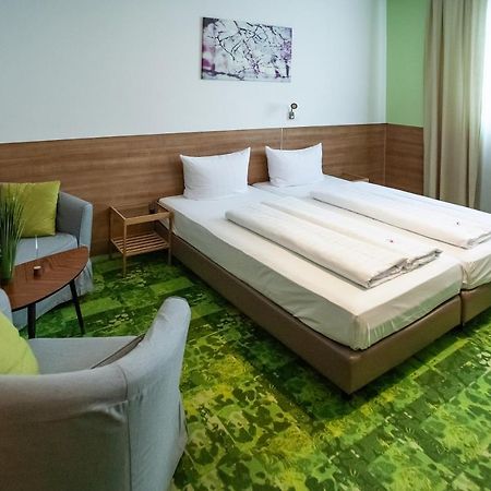 Come Inn 란츠후트 외부 사진