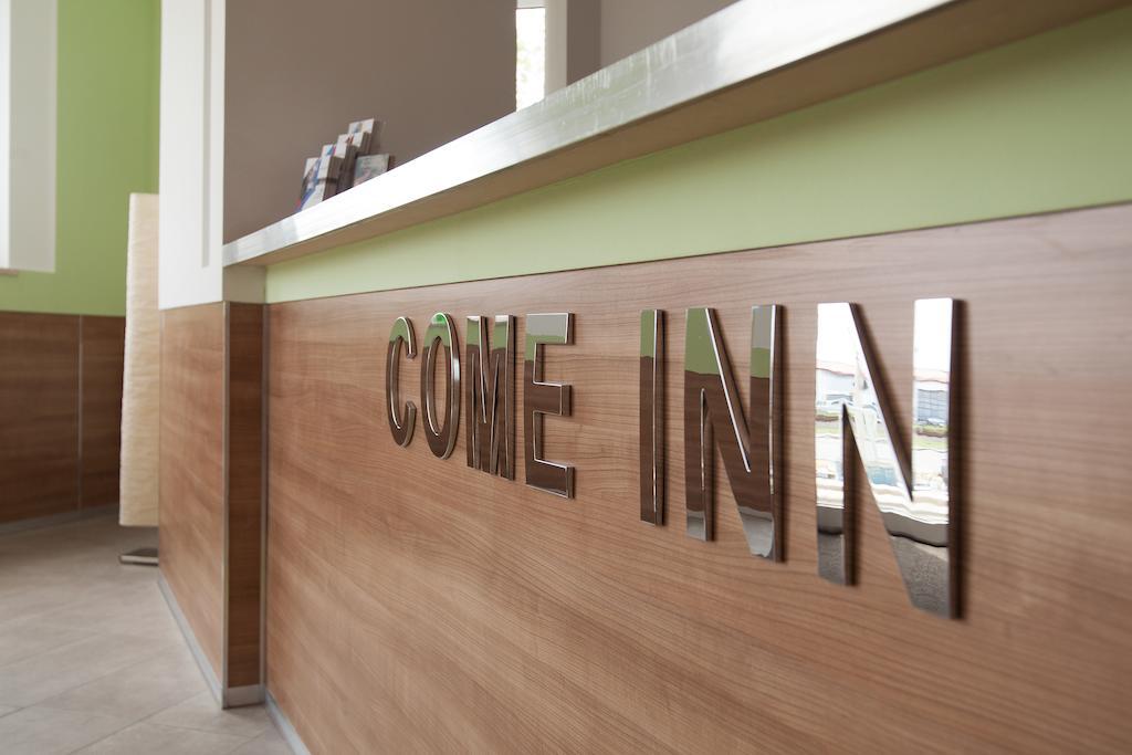 Come Inn 란츠후트 외부 사진